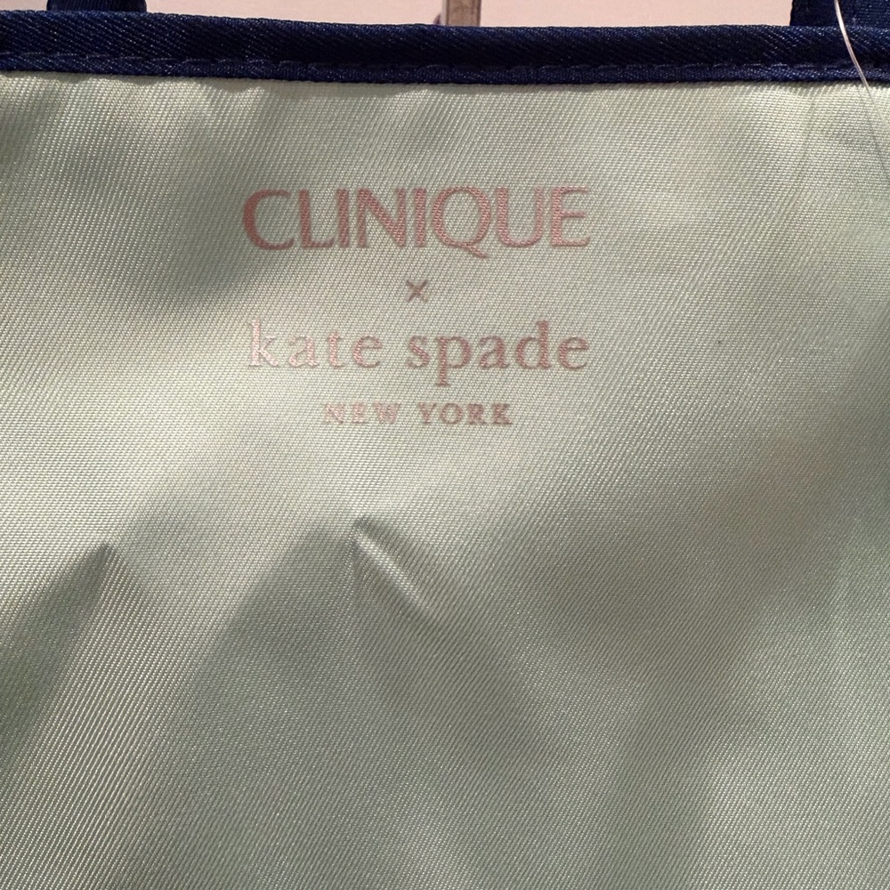 Clinique x Kate spade Mint and Navy Tote - Picture 2 of 5